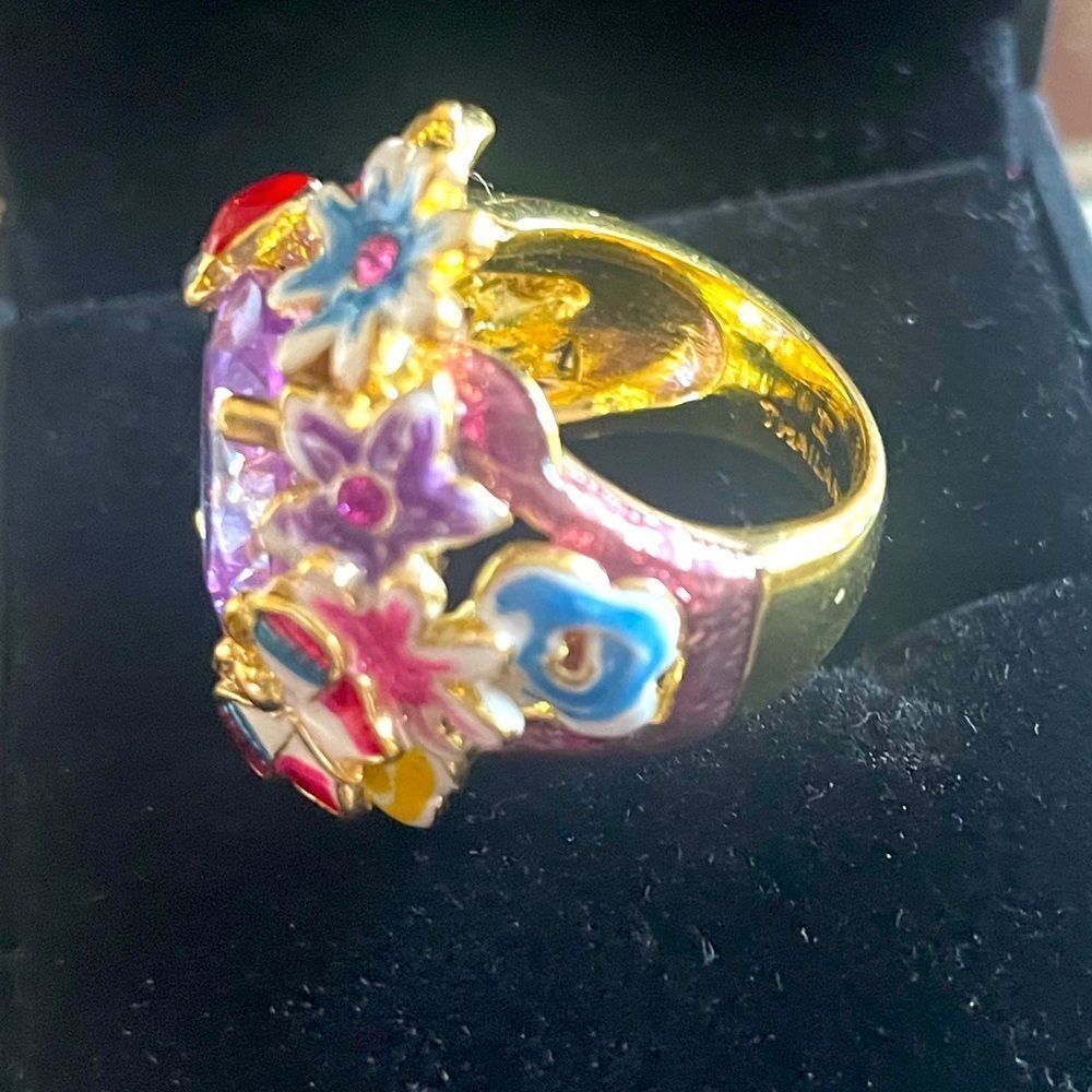 Purple Topaz Floral Garden Design Ring 18K Gold Plated STAMPED Size 4.5-5 NEW - Picture 4 of 6
